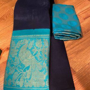 Madurai Sungudi Cotton Saree - Plain Body and Mayuri Pattu Big Border for Women